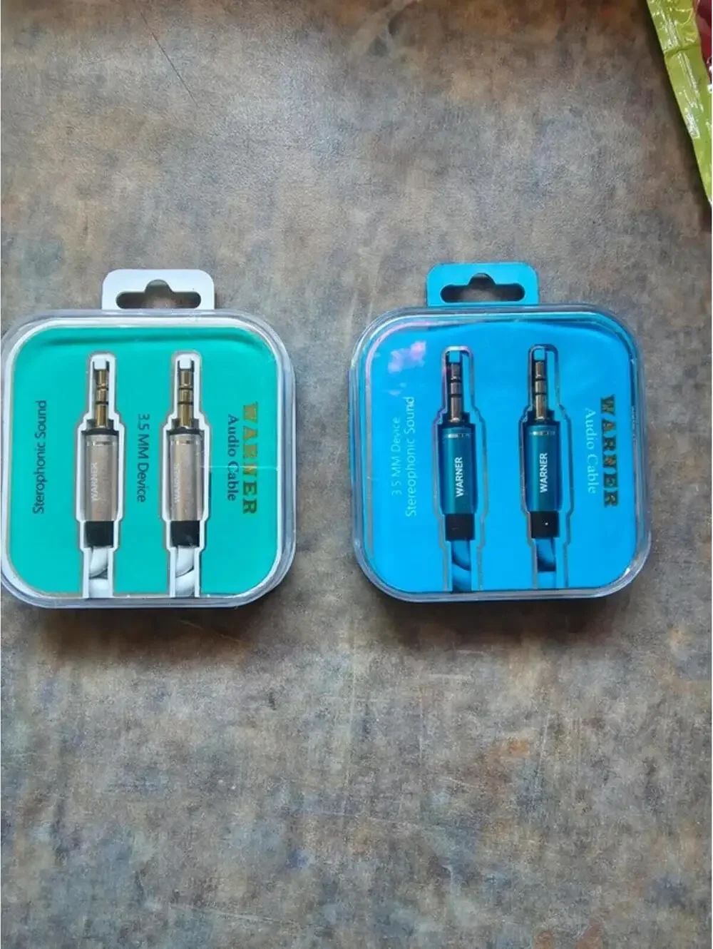 Warner Audio Cables